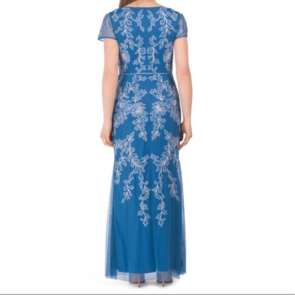 NWT-JS COLLECTIONS Embroidered Bead Mermaid Gown - Picture 4 of 8